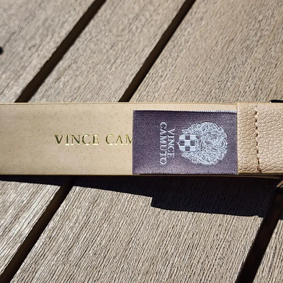 Vince Camuto Women's Sculptural Sand Faux Leather Belt Silver Buckle Size XL - Picture 9 of 9